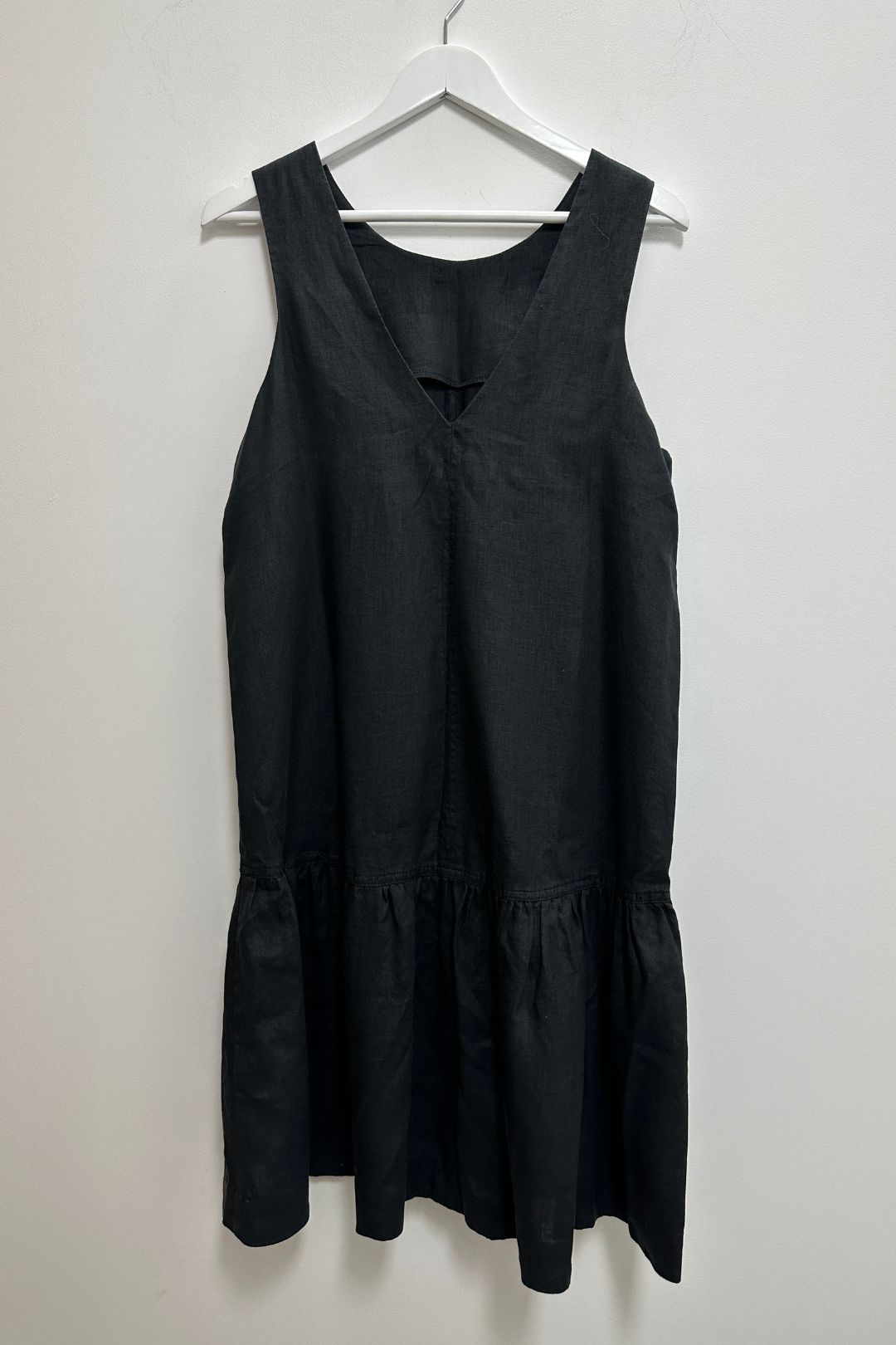 Jag Black Drop Waist Linen Shift Dress