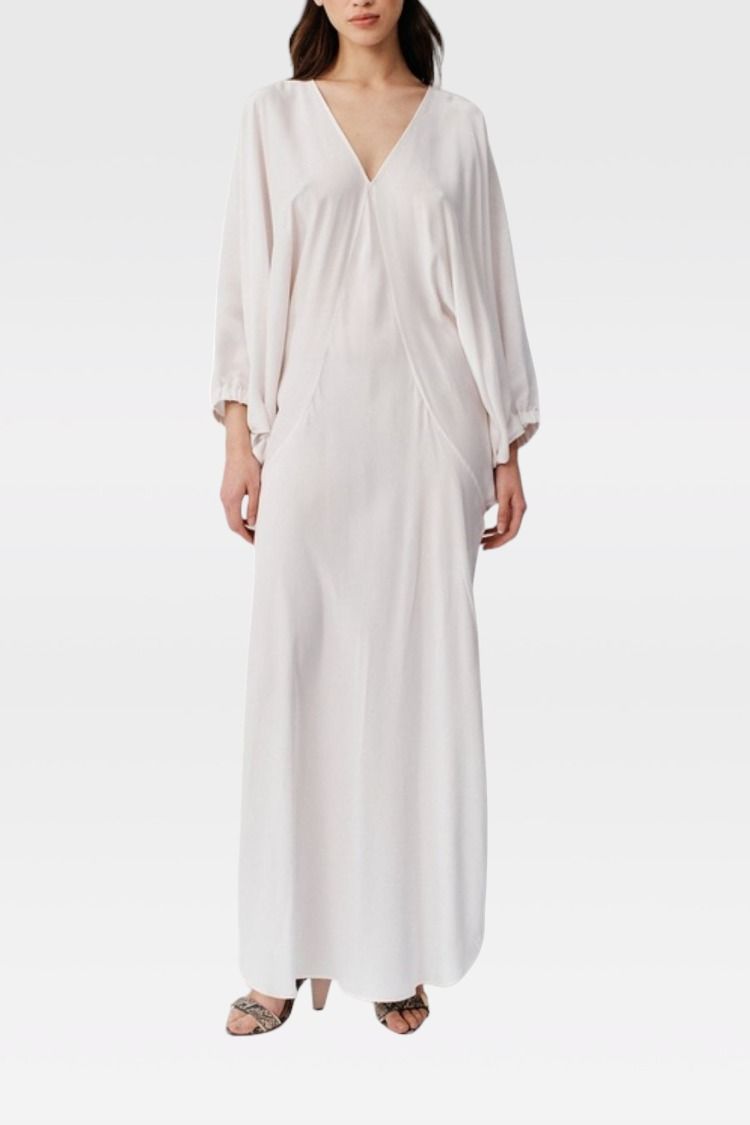 Cursive Batwing Sleeves Long Dress in White