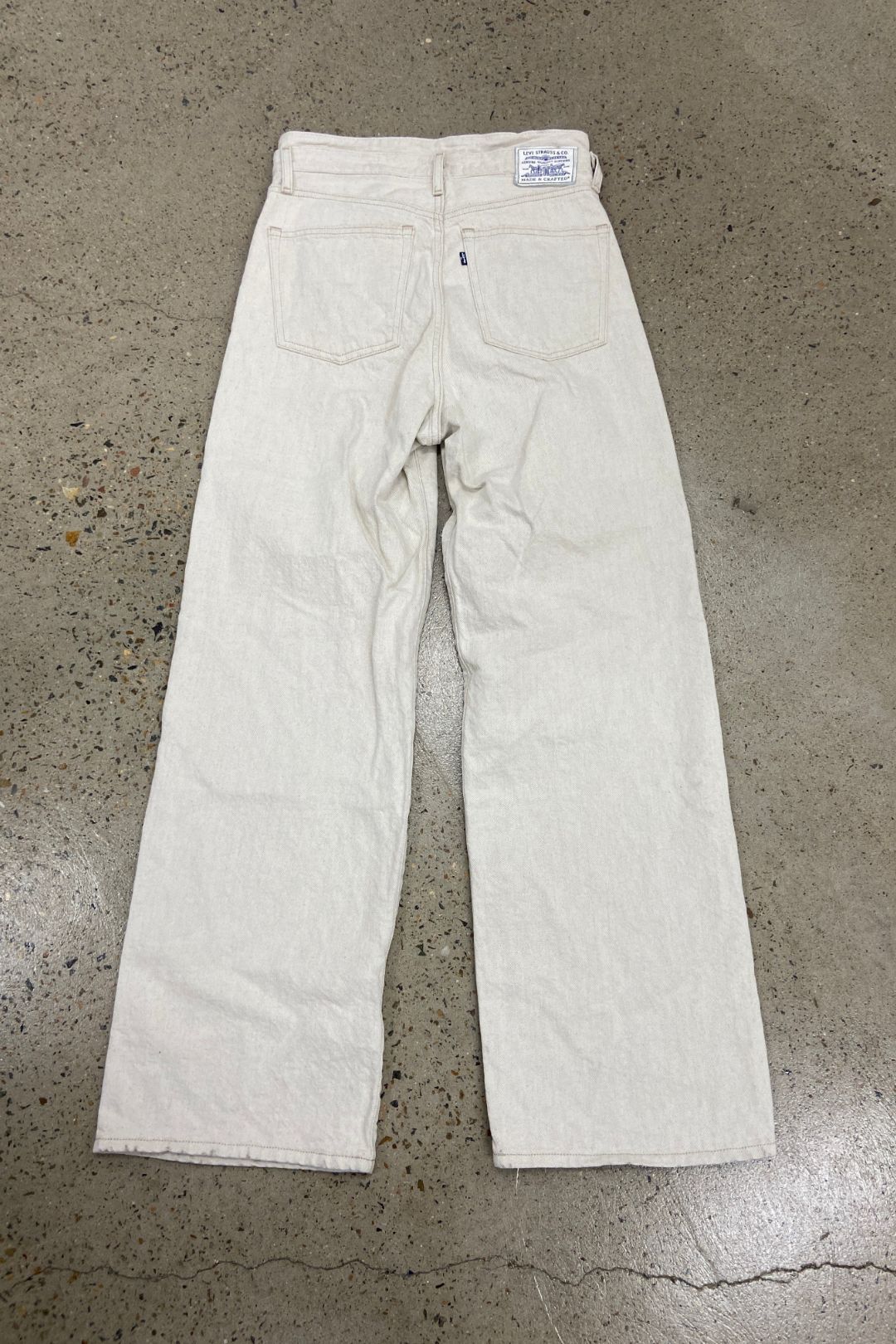 Levis Hip Hugger Jean in Cream