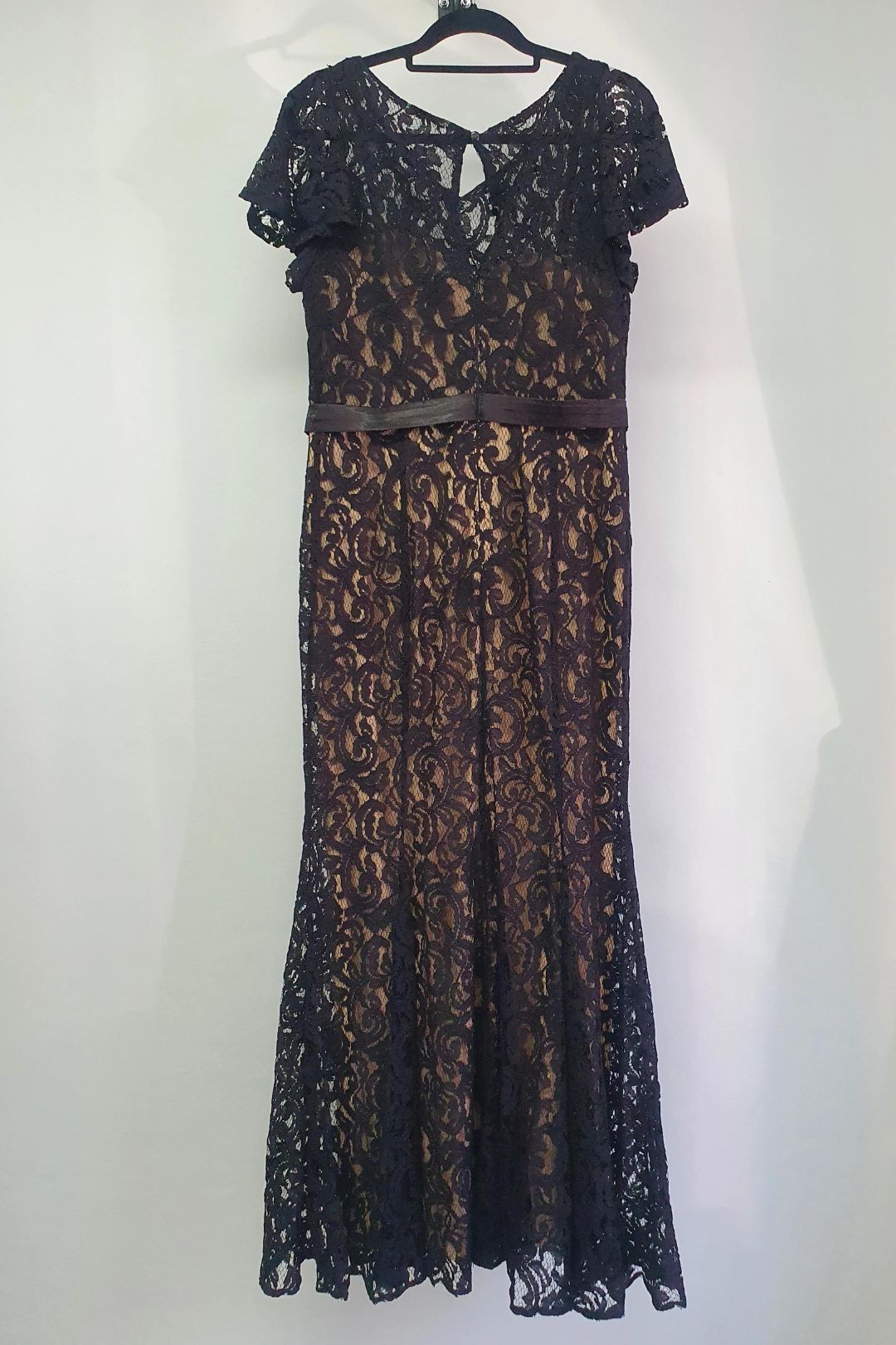 Anissa - Black Lace Gown