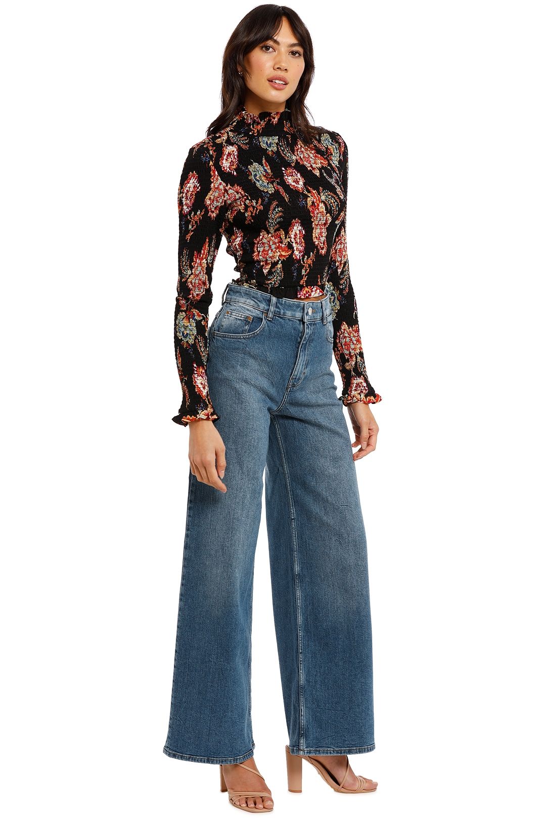 Elliatt Liberate Top black floral