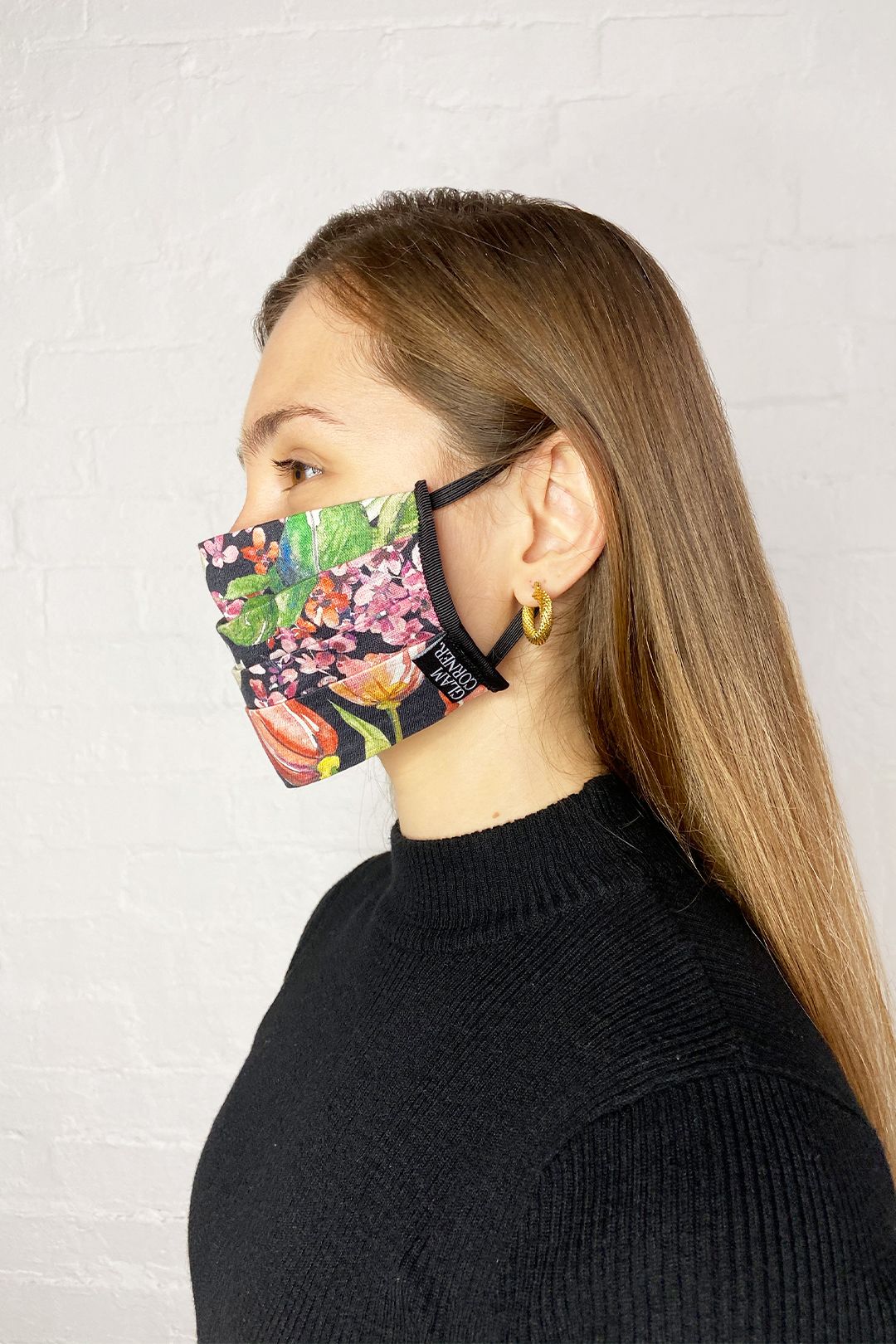 GlamCorner-Three-Layered-Fabric-Face-Masks-Black-Floral-Model