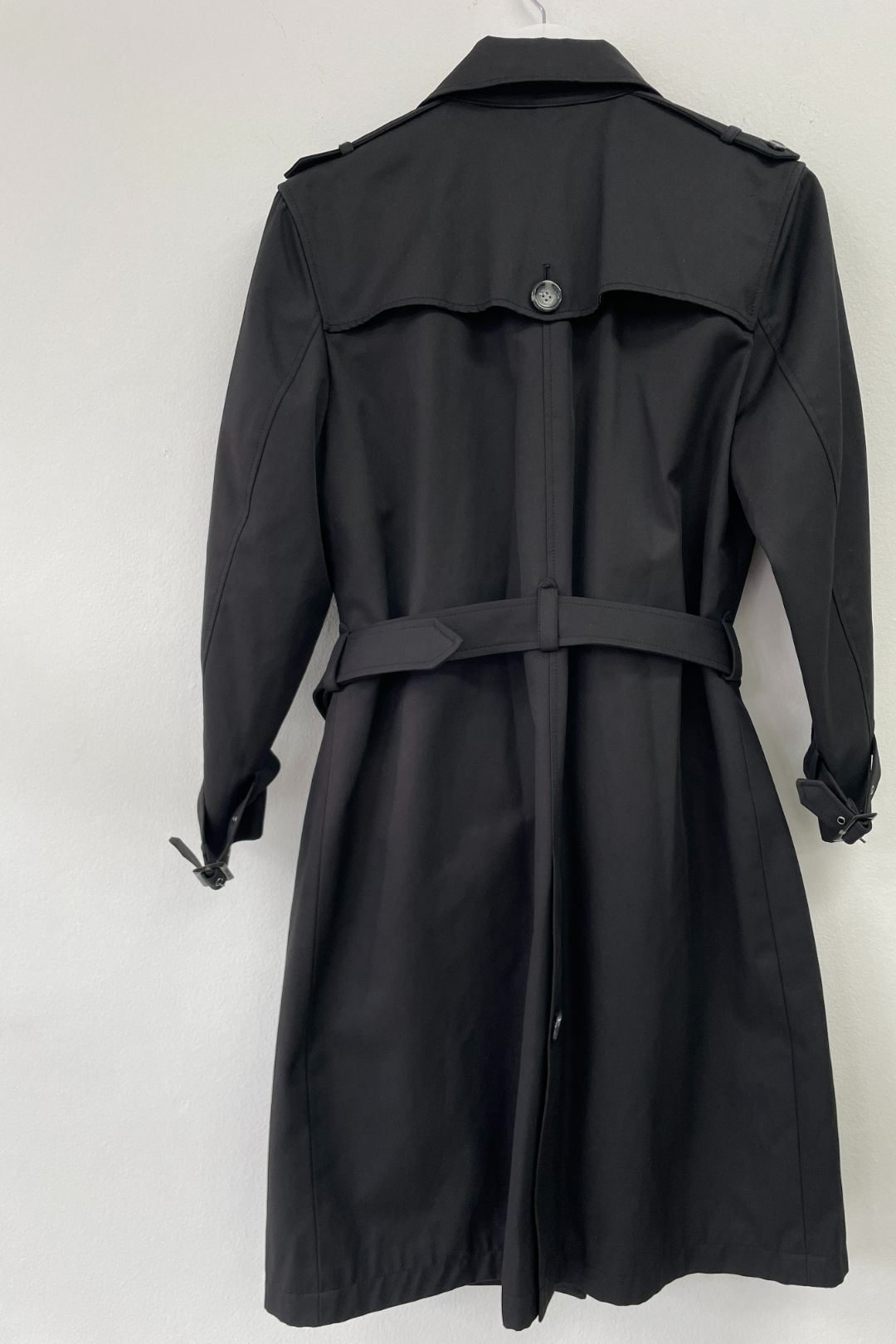 Black Single Breasted Trenchcoat