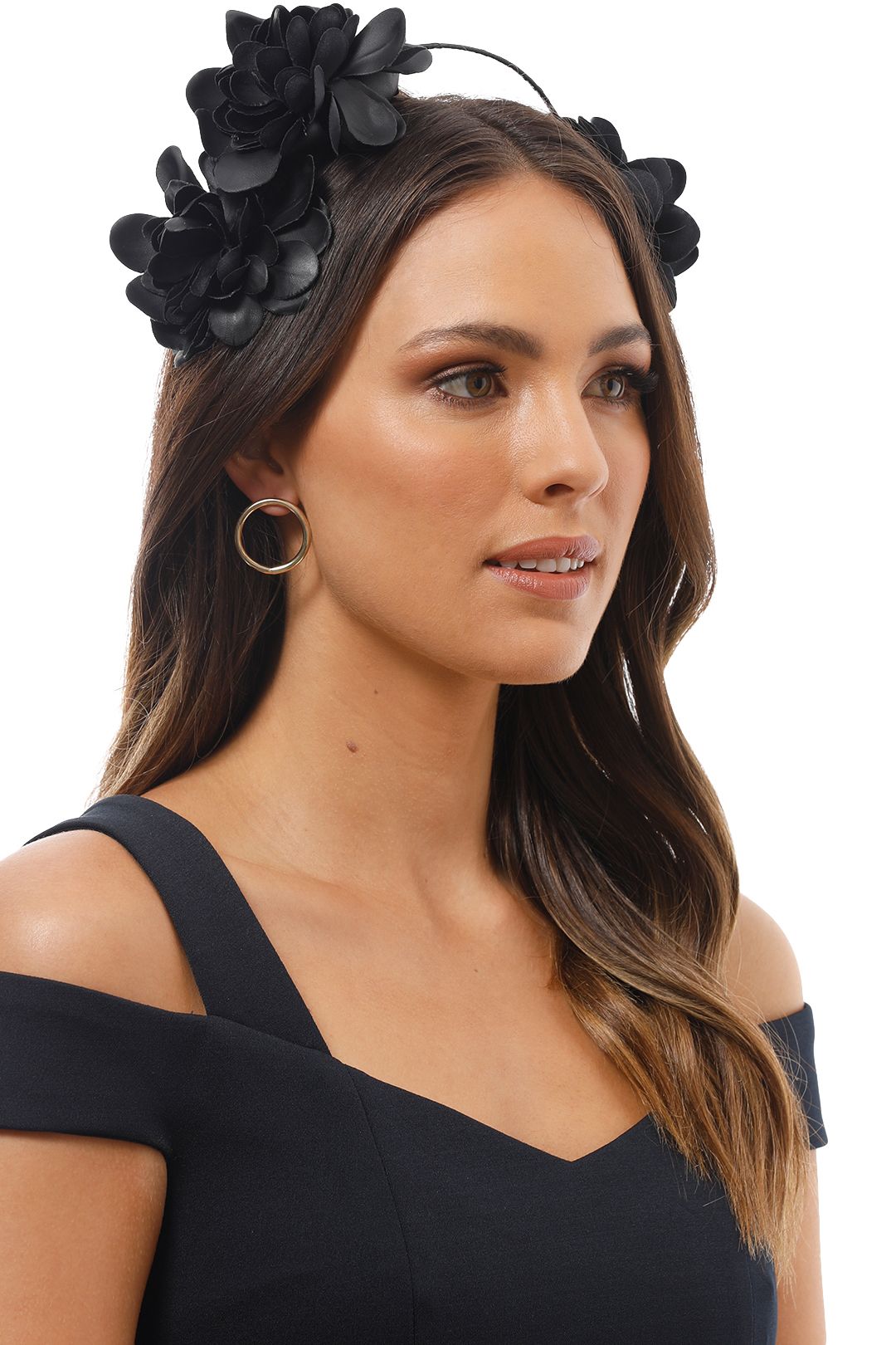 Elle Fascinator in Black by and Taylor for Rent