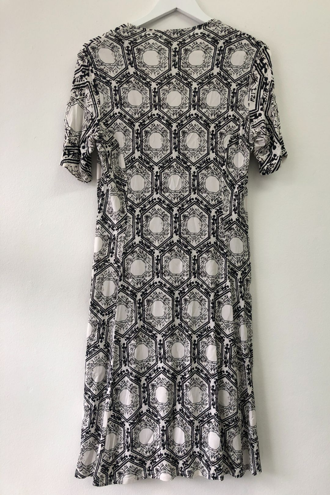 Aventures Des Toiles - Princess Wrought Iron Parisian Dress