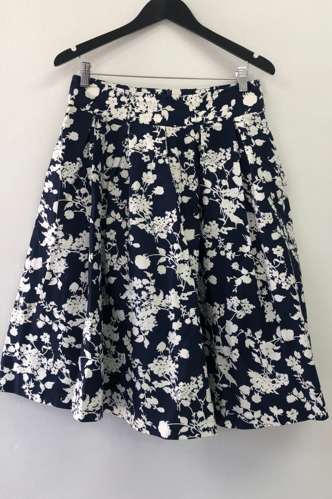 Buy Navy Floral Box-pleated Skirt | Review | GlamCorner