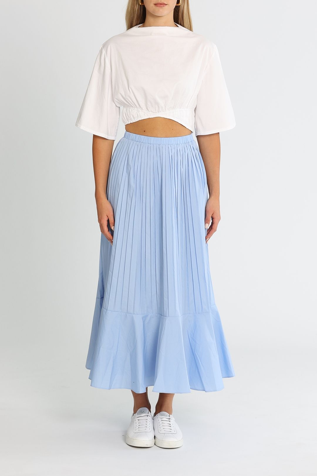 Hire Focus Pleat Midi Skirt In Powder Blue SOVERE GlamCorner hire-focus-pleat-midi-skirt-in-powder-blue-sovere-glamcorner