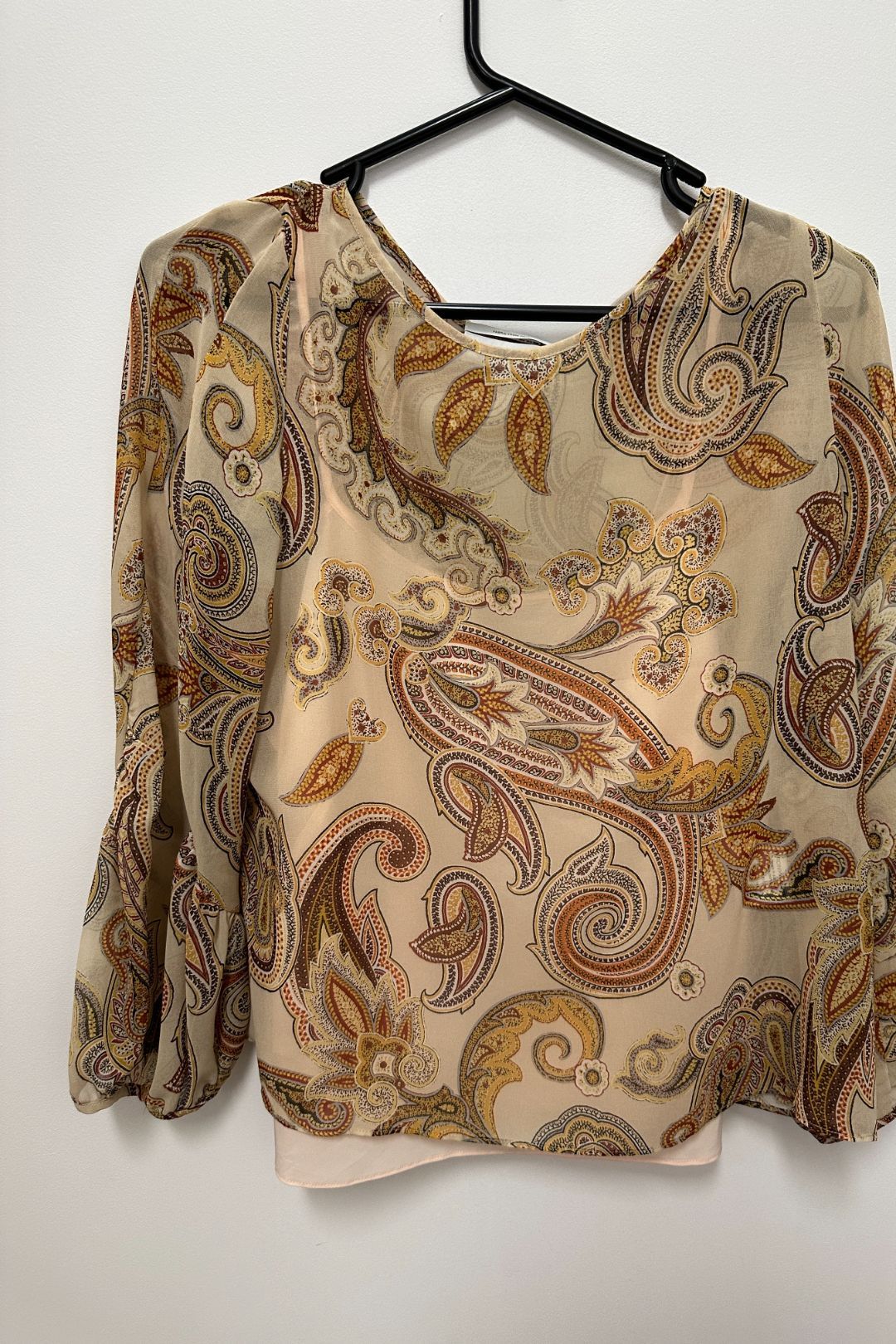 Joselyn V Neck Blouse - Brown Paisley