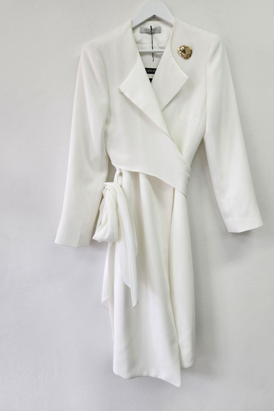 Carla Zampatti - White Crepe Wrapped Up Coat
